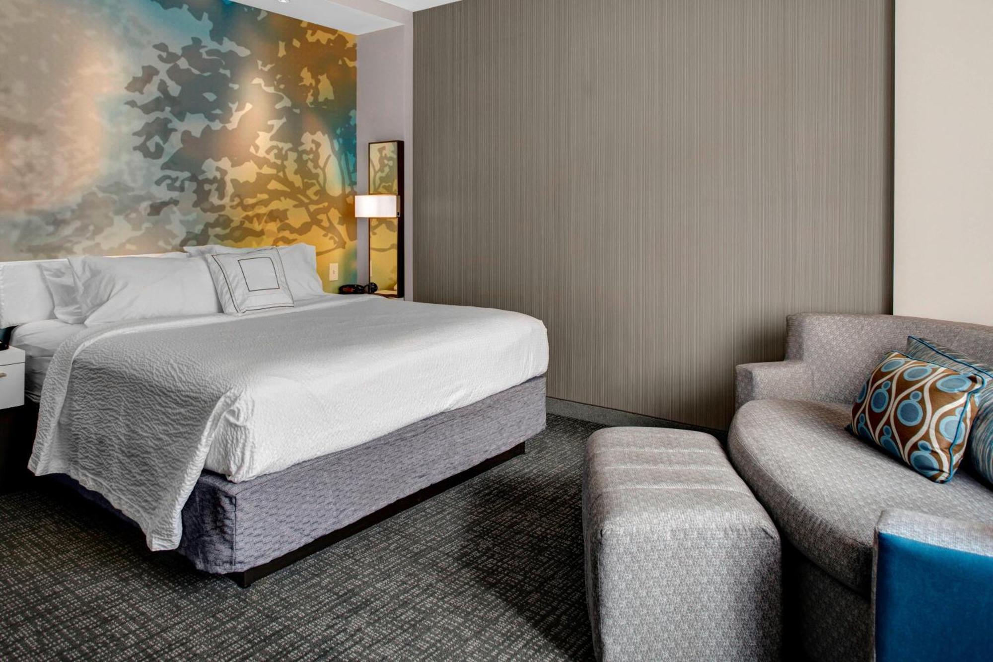 Courtyard By Marriott Carrollton Hotel Ngoại thất bức ảnh